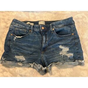 Universal Thread High Rise Midi distressed jean shorts 16/33